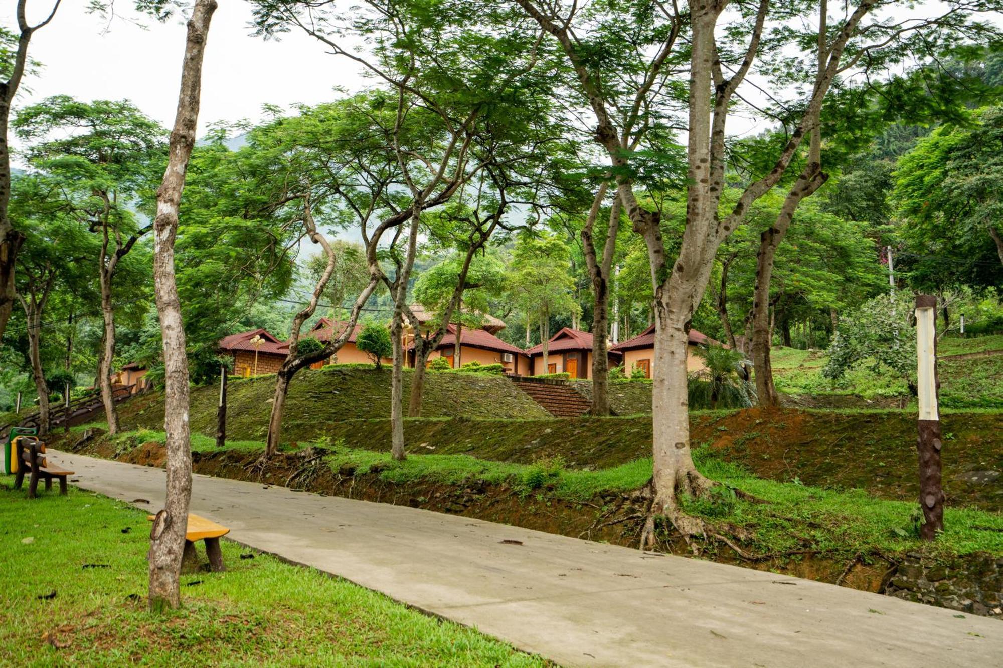 Paragon Resort Ba VI Xom Trong エクステリア 写真